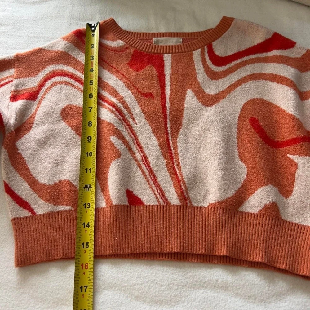 Altar'd State Retro Marble Swirl Cropped Sweater Small S